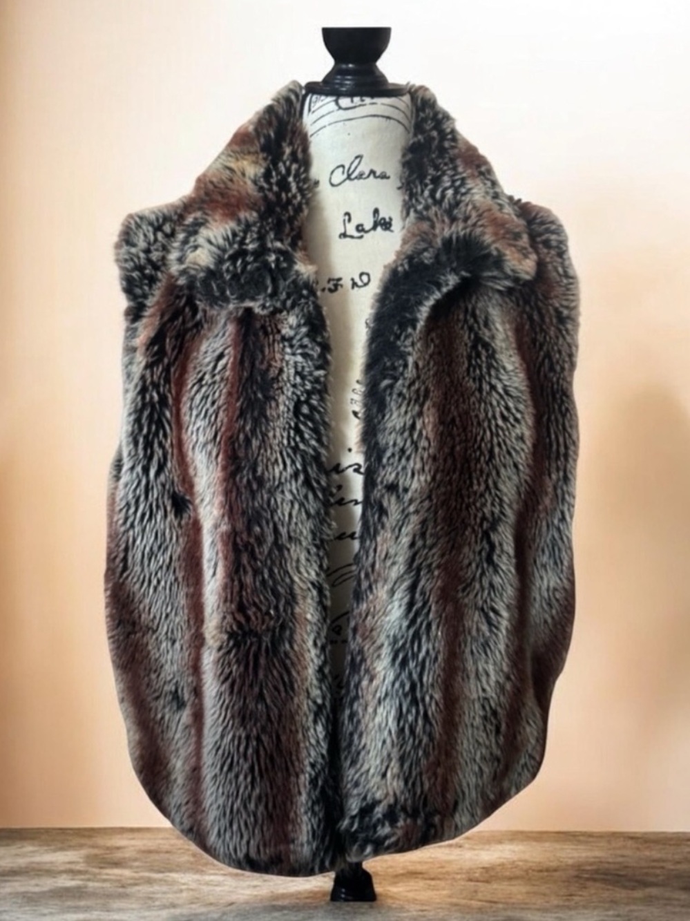 COLDWATER CREEK FAUX FOX FUR VEST MEDIUM